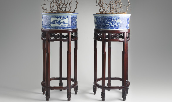 Excepcional Chinese Porcelain Planters<br/>Circa 1900