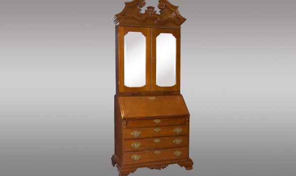 Bureau cabinet Portuguese<br/>18th. Century