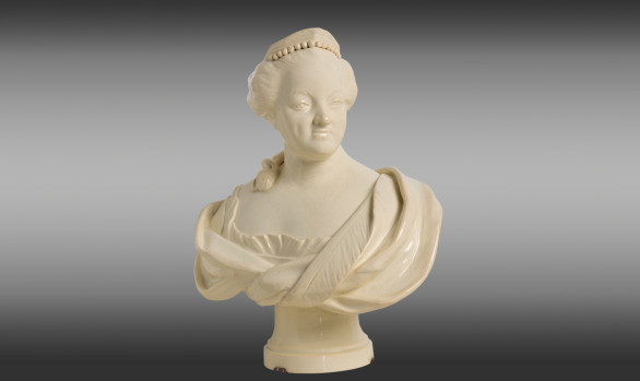 Bust of Catherine II of Russia<br/>  in earthenware Leeds?<br/> Early Nineteenth Century