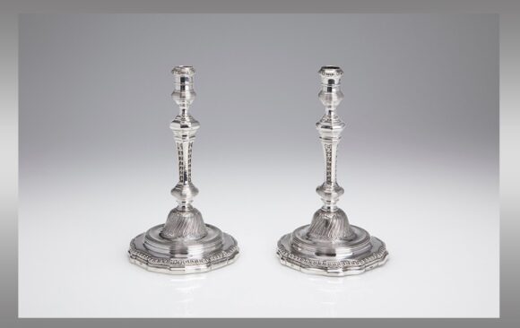 Candelabros Alemanes en plata<br/>  Mediados del Siglo XVlll <br/> Punzones